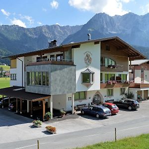 Hotel Garni Tirol